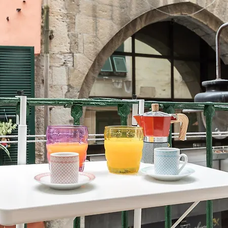 Quadrilocale A 50 Passi Dal Duomo, Primo Piano Nobile Genua