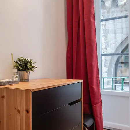 Apartamento Quadrilocale A 50 Passi Dal Duomo, Primo Piano Nobile *