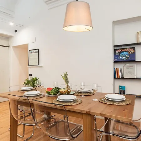 Quadrilocale A 50 Passi Dal Duomo, Primo Piano Nobile